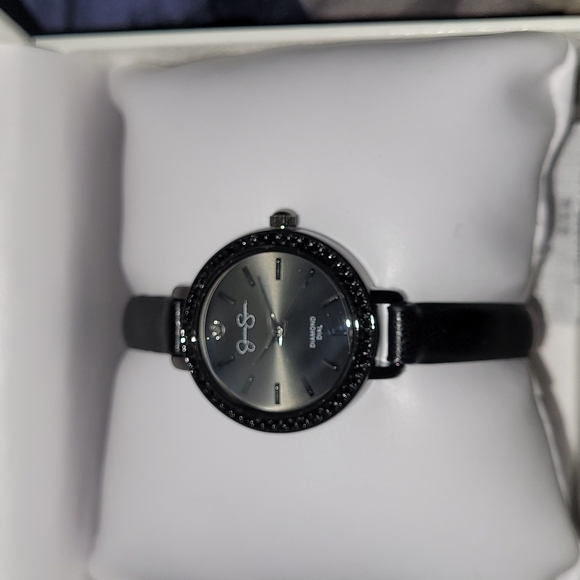 💕NWT Jessica Simpson Gunmetal Genuine Diamond Dial w/Black Strap Watch💕 - Picture 5 of 10